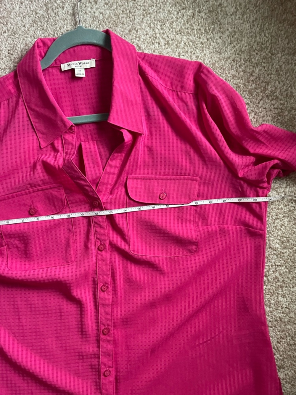 Studio Works Hot Pink Button-Up Blouse - X1 - Picture 5 of 5